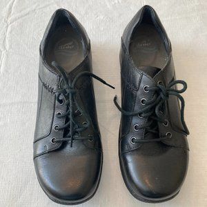 Dansko Lace-up, Black Size 41 (US Womens 10.5-11)